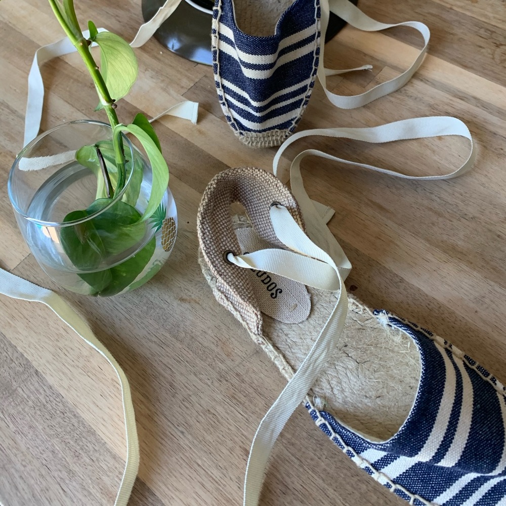 Women’s Soludos sz 6